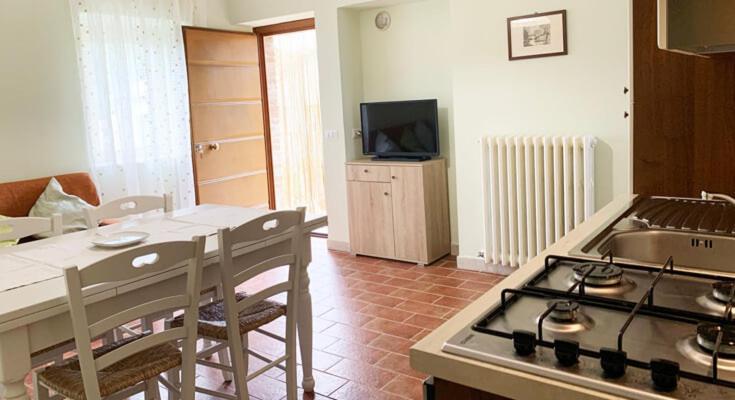 La Collina Apartman Monsampietro Morico Szoba fotó